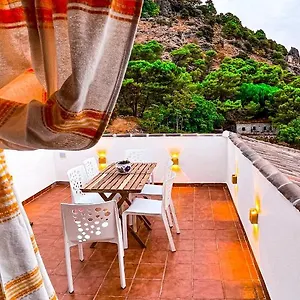 Grazalema- Casita Panorama - Fantastic Views- Clima, Wi-fi And Private Parking Optional Grazalema